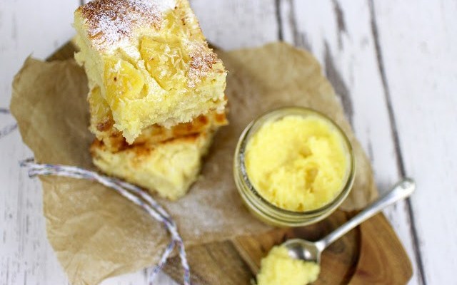 Pineapple and Coconut Cheesecake Slices